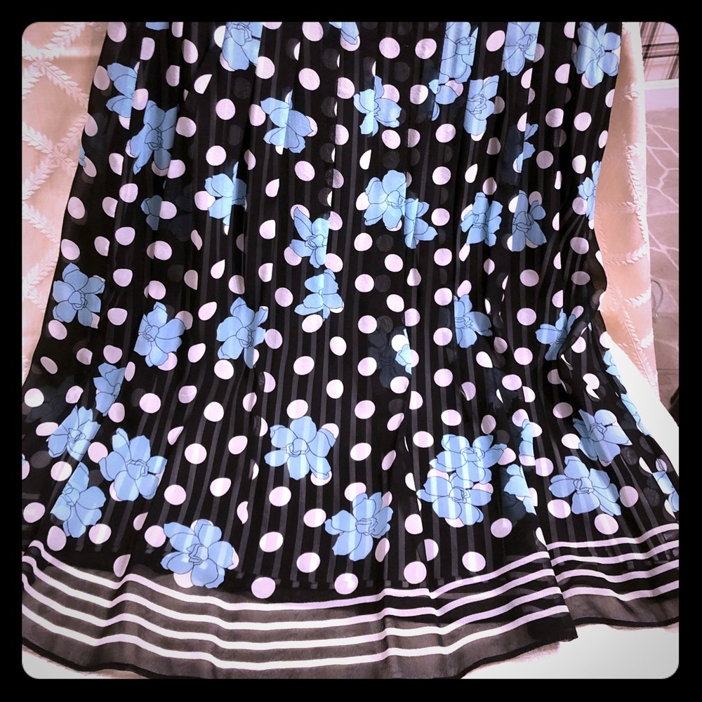 Valerie Stevens Women’s Skirt